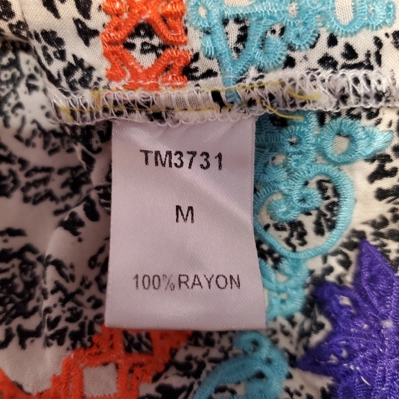 THML Anthropologie Women's Embroidered Tunic Top M - Picture 6 of 6